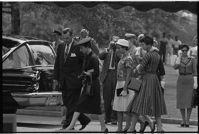 [Women and a man, probably the family of Willard G. Palm, a RB-47 reconnaissance airplane pilot who was shot down by the Russians, at Palm's burial at Arlington National Cemetery]