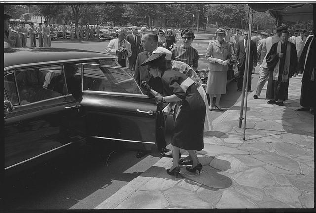[Women getting into a car, probably the family of Willard G. Palm, a RB-47 reconnaissance airplane pilot who was shot down by the Russians, at Palm's burial at Arlington National Cemetery]