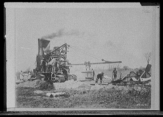 [Austin Mach. Corp. steamroller, probably in Michigan]