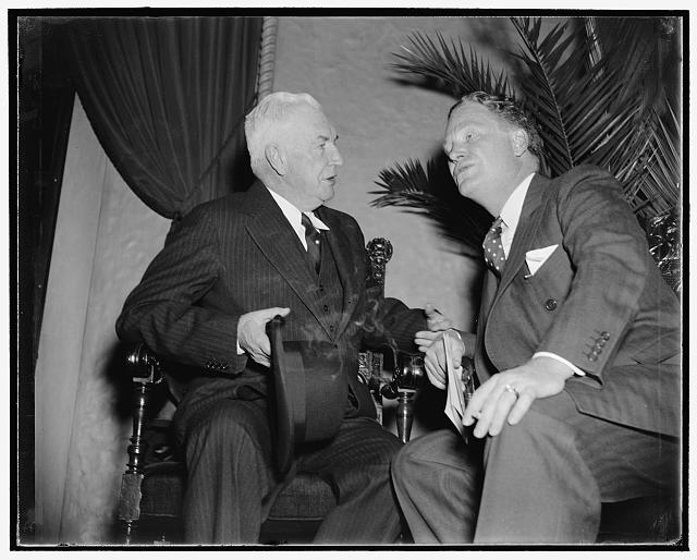 Maybe it's the $700,000. Washington, D.C., Nov. 29. Maybe it's the $700,000 deficit left over from the last presidential campaign they are discussing - at any rate Chairman John Hamilton, right, and former Chairman Henry P. Fletcher, seemed mighty serious in their conversation at today's meeting of the Republican National Committee