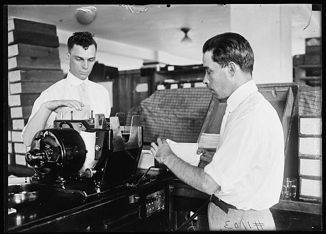[Tabulating machine, probably at Department of Commerce, Census Bureau]