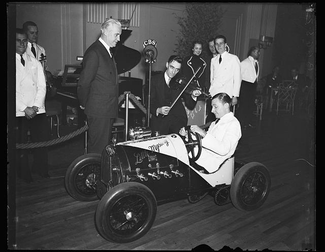 [Kenneth L. Morehouse and his midget car "Little Mystery," probably taken at an event at a hotel, Washington, D.C.]