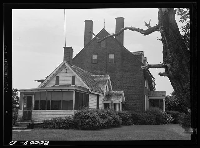 Beal home. Wooden partition is probably recent. Ridge, Maryland. Saint Mary's County