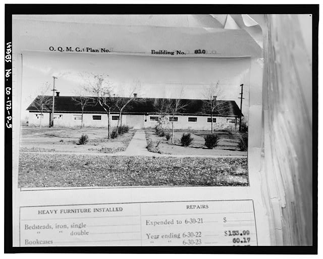 Photocopy of photograph in Fitzsimons Army Medical Center Real Property Book (green cloth cover), probably south side. - Fitzsimons General Hospital, Officers' Garage, West Pennington Avenue, West of Building 129, Aurora, Adams County, CO