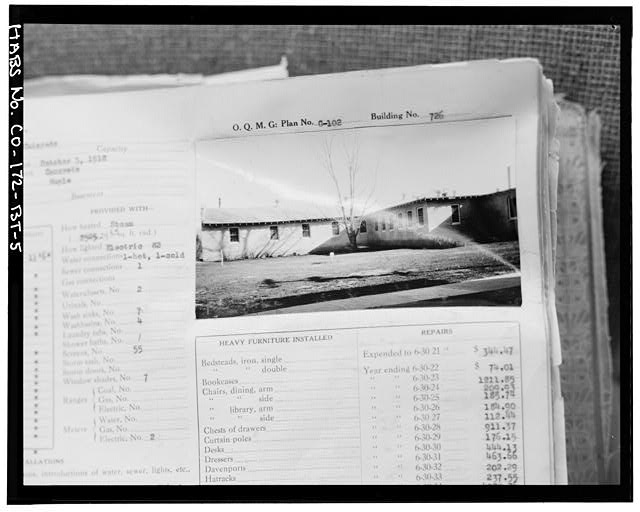 Photocopy of photograph from the Fitzsimons Army Medical Center real property book (green cloth cover), probably southwest side. - Fitzsimons General Hospital, Operating Pavilion, West McAfee Avenue, East of Building No. 507, Aurora, Adams County, CO