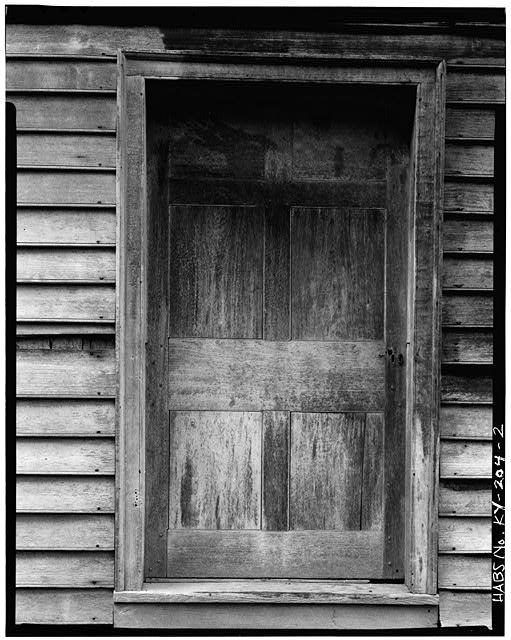2.  SOUTH FRONT DOOR OF ORIGINAL SECTION. Probably original. - Thomas Threlkeld House, Benson Pike, Shelbyville, Shelby County, KY