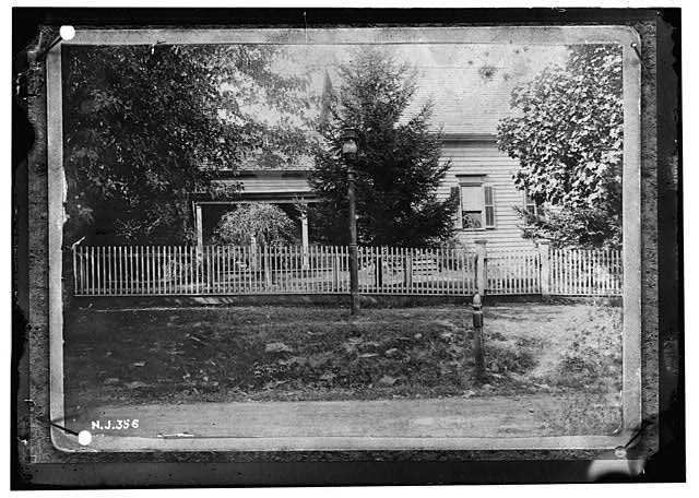 1.  Historic American Buildings Survey, Taken from an old print probably from a book or pamphlet EXTERIOR - SOUTH ELEVATION - Day-Hamblen House, 142 Main Street, Chatham, Morris County, NJ