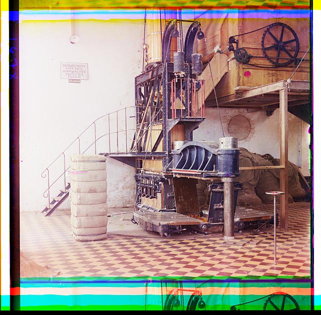 [Cotton textile mill interior, probably in Tashkent]